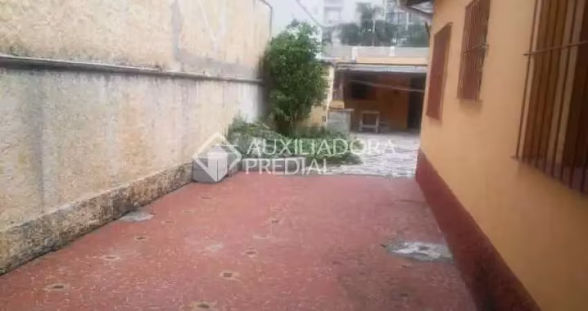 Casa com 3 quartos à venda na Rua Irmã Maria Mônica, 174, Nova Petrópolis, São Bernardo do Campo