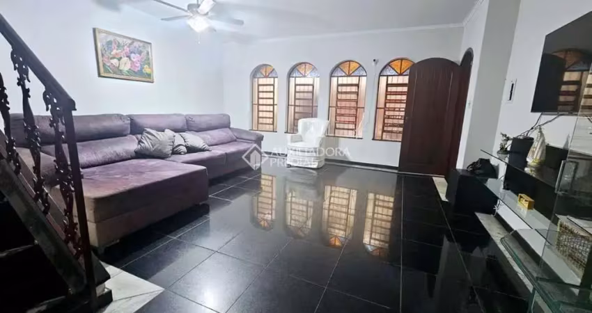 Casa em condomínio fechado com 5 quartos à venda na Parati, 148, Vila Pinheirinho, Santo André