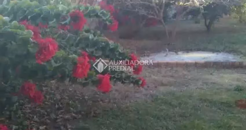 Casa com 2 quartos à venda na Maria José de Paula, 375, Cidade Vergani, Pouso Alegre
