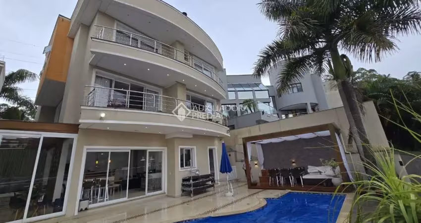 Casa em condomínio fechado com 4 quartos à venda na Avenida Omar Daibert, 1, Parque Terra Nova II, São Bernardo do Campo