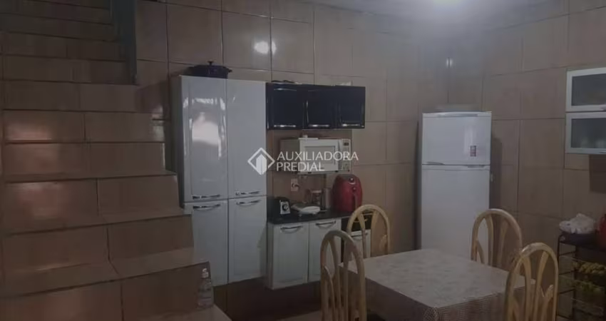 Casa com 2 quartos à venda na Tenente Caperuto, 54, Chácara Maria Francisca, Mauá