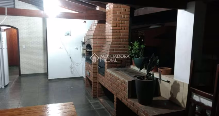 Casa com 2 quartos à venda na Rua Juquiá, 1294, Vila Eldízia, Santo André