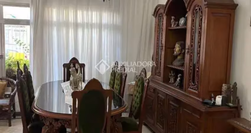Casa com 3 quartos à venda na Rua Mediterrâneo, 145, Jardim do Mar, São Bernardo do Campo
