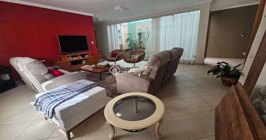 Casa com 3 quartos à venda na Rua Jabaquara, 50, Paraíso, Santo André