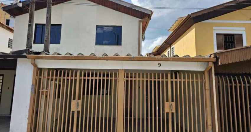 Casa em condomínio fechado com 2 quartos à venda na Rua Voluntário Benedito Sérgio, 1098, Parque São Cristóvão, Taubaté