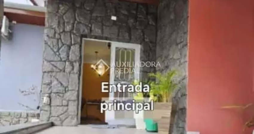 Casa com 3 quartos à venda na Caibi, 194, Parque das Fontes, Tremembé