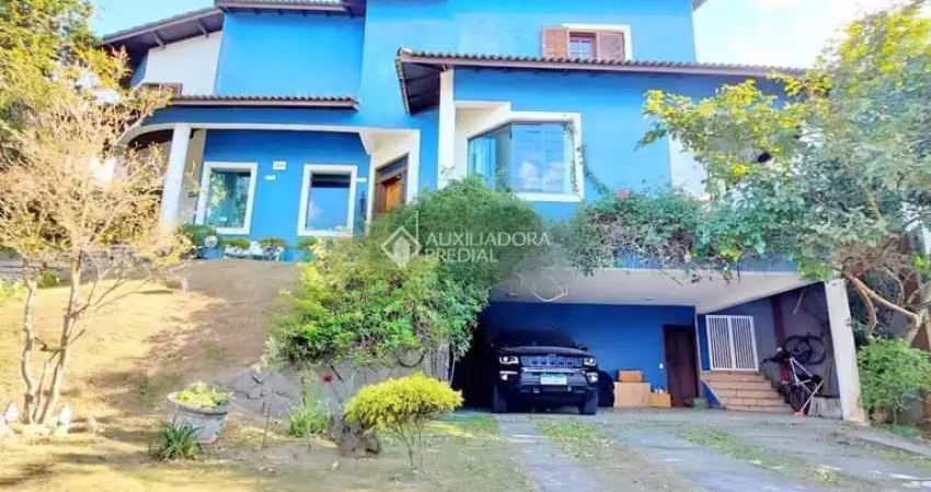 Casa em condomínio fechado com 4 quartos à venda na Rua Omar Daibert, 1, Parque Terra Nova II, São Bernardo do Campo