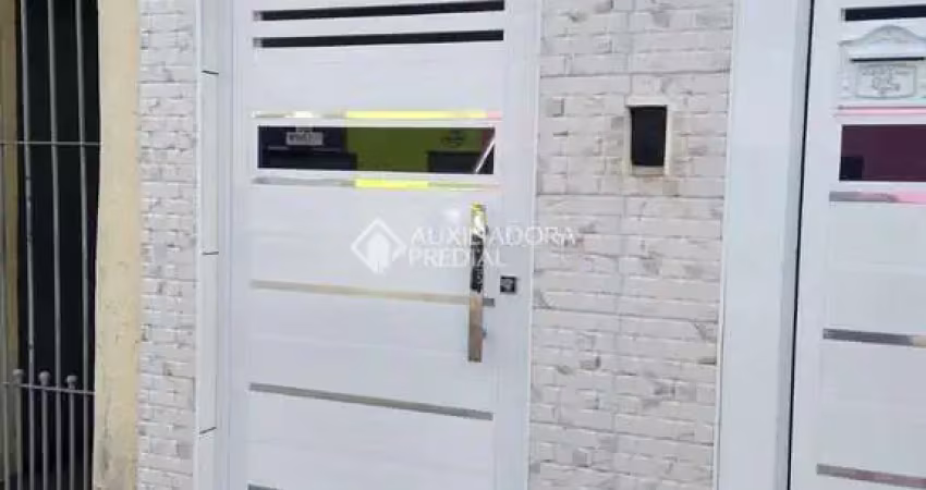 Casa com 2 quartos à venda na Vinte e Oito de Setembro, 437, Canhema, Diadema