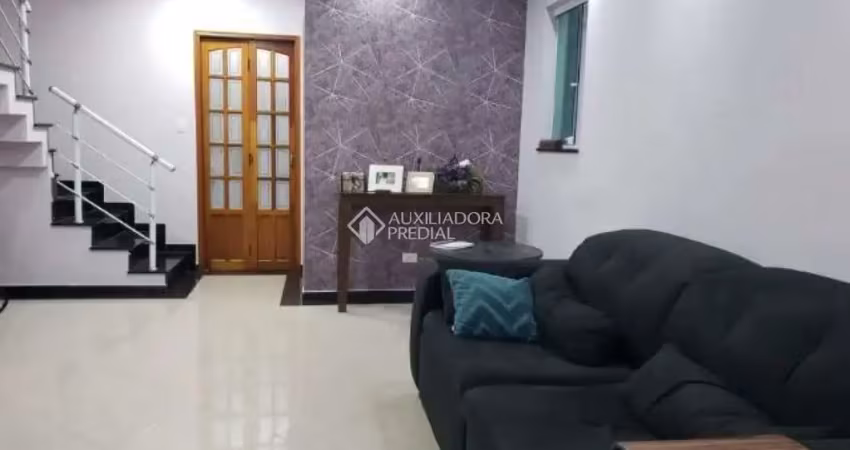 Casa com 3 quartos à venda na Botucatu, 236, Jordanópolis, São Bernardo do Campo