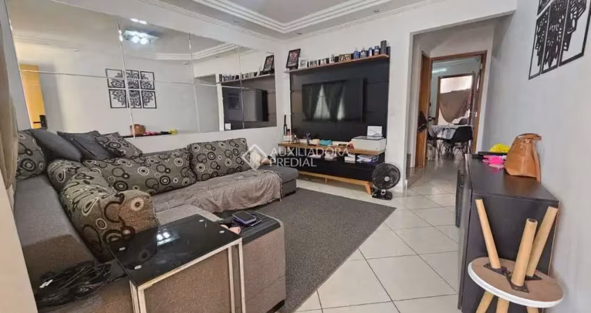 Casa em condomínio fechado com 2 quartos à venda na Rua Guarujá, 229, Vila Clarice, Santo André