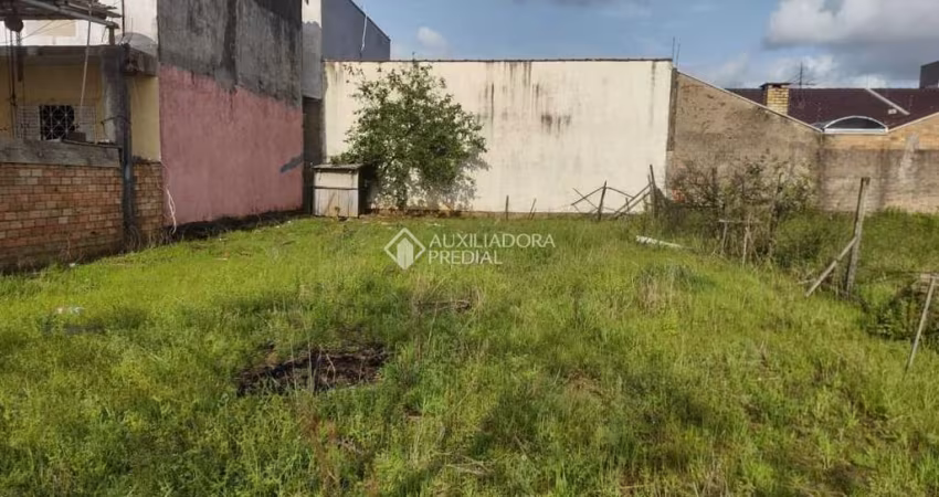 Terreno à venda na Rua Camboatás, 967, Igara, Canoas