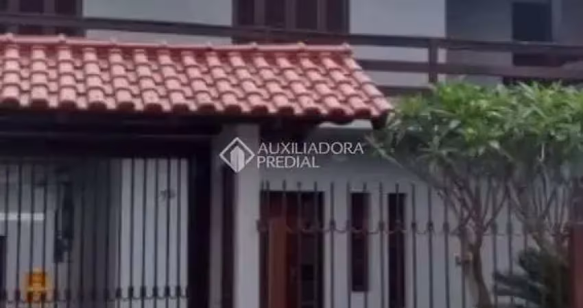 Casa com 3 quartos à venda na Capitão Thomaz de Carvalho Osório, 179, São Sebastião, Esteio