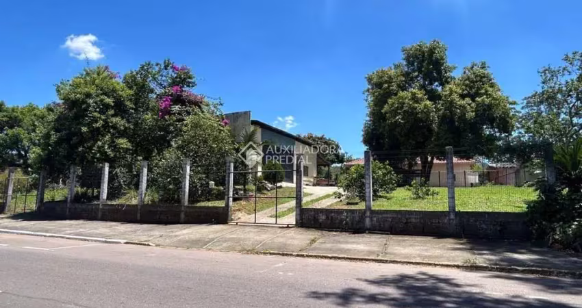 Terreno comercial à venda na Avenida Itacolomi, 1620, Barnabé, Gravataí