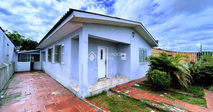 Casa com 2 quartos à venda na Abel Carvalho, 192, Monte Belo, Gravataí