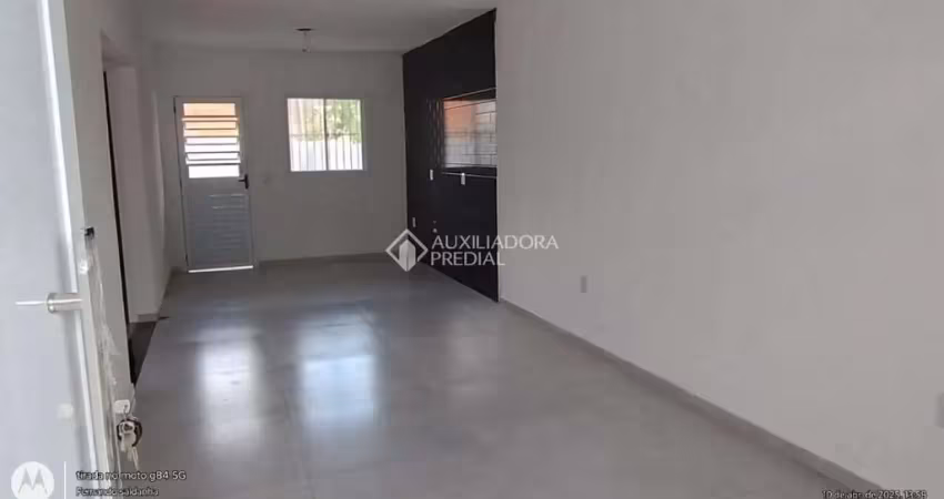 Casa com 2 quartos à venda na Fernando Ferrari, 99, Bom Sucesso, Gravataí