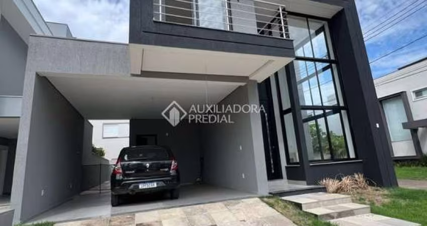 Casa com 3 quartos à venda na Avenida Obedy Cândido Vieira, 620, Central Parque, Cachoeirinha