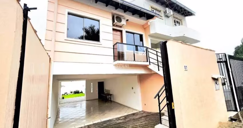 Casa com 2 quartos para alugar na Rua dos Cardeais, 27, Diva Lessa de Jesus, Gravataí