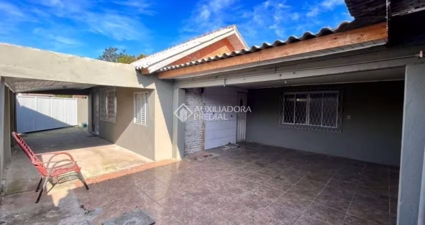 Casa com 3 quartos à venda na Francisco Antônio, 114, COHAB, Cachoeirinha