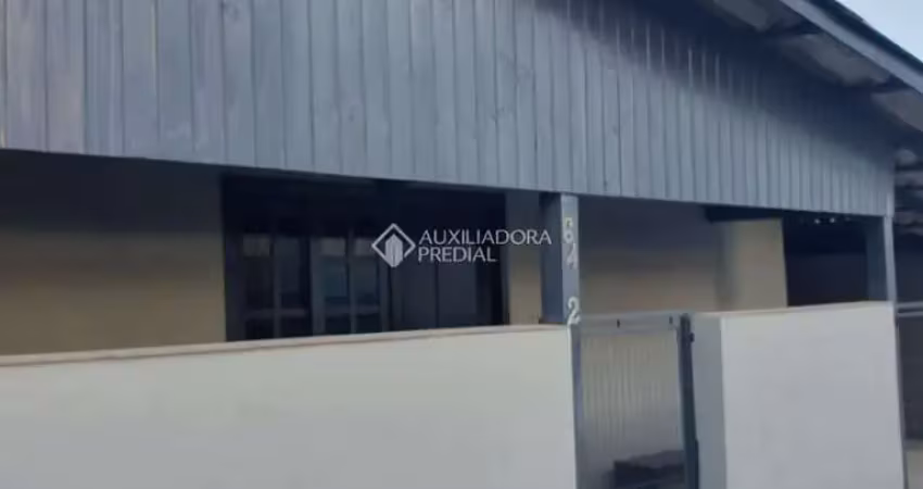 Casa com 2 quartos para alugar na Rua Maciel, 64, Passos dos Ferreiros, Gravataí