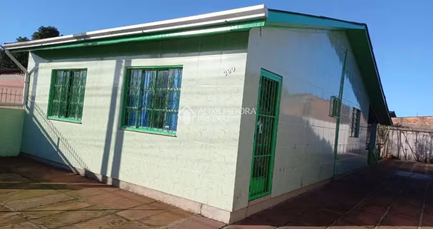 Casa com 2 quartos à venda na Manoel Alfeu Fonseca, 390, COHAB B, Gravataí