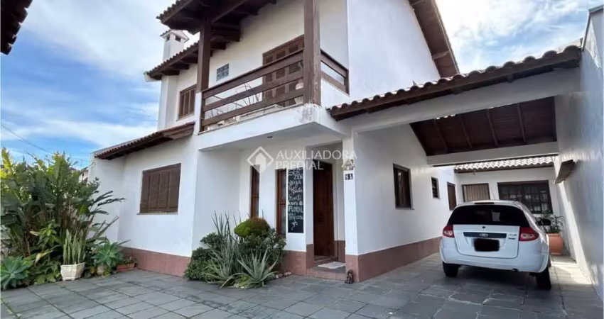 Casa com 5 quartos à venda na Madre Ana, 81, Salgado Filho, Gravataí