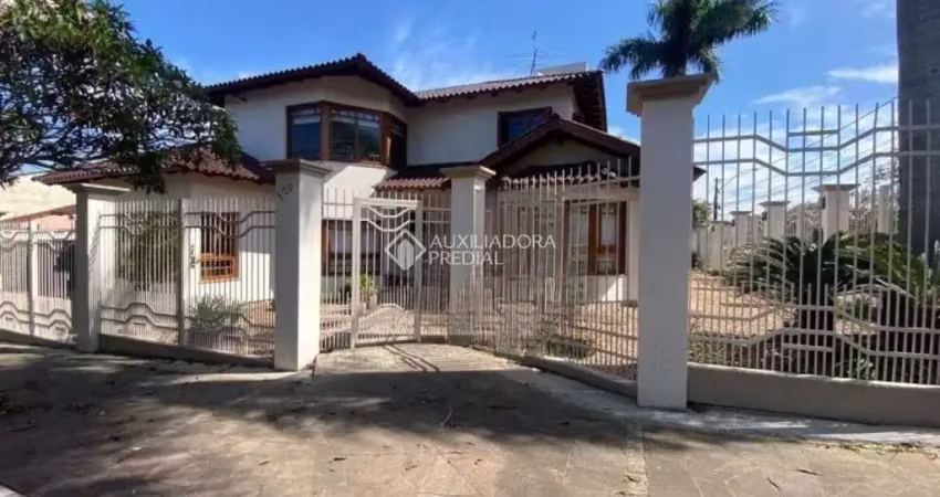 Casa com 4 quartos à venda na Tenente-Coronel André de Moraes Sarmento, 120, Centro, Gravataí