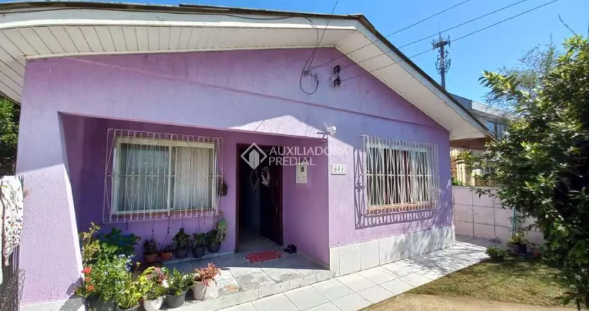 Casa com 3 quartos à venda na Rua Lauro Müller, 501, Nossa Chácara, Gravataí