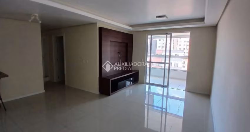 Apartamento com 3 quartos à venda na Rua Felipe Domingos Petry, 600, Praia Comprida, São José