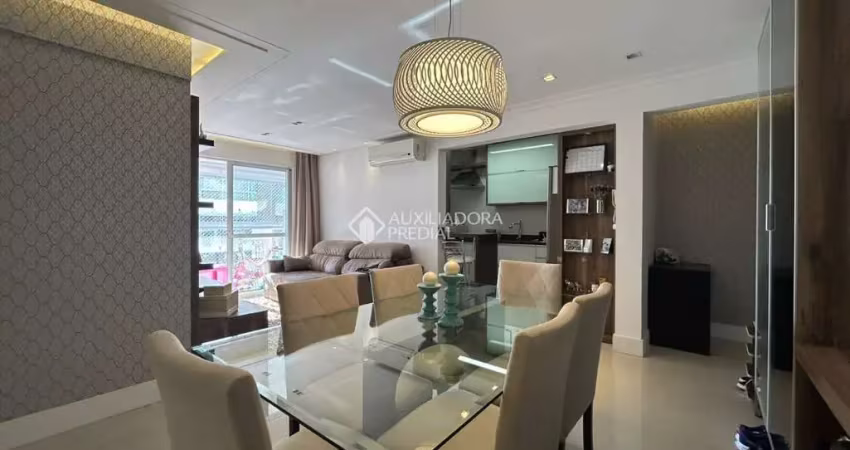 Apartamento com 3 quartos à venda na Avenida Brigadeiro da Silva Paes, 375, Campinas, São José