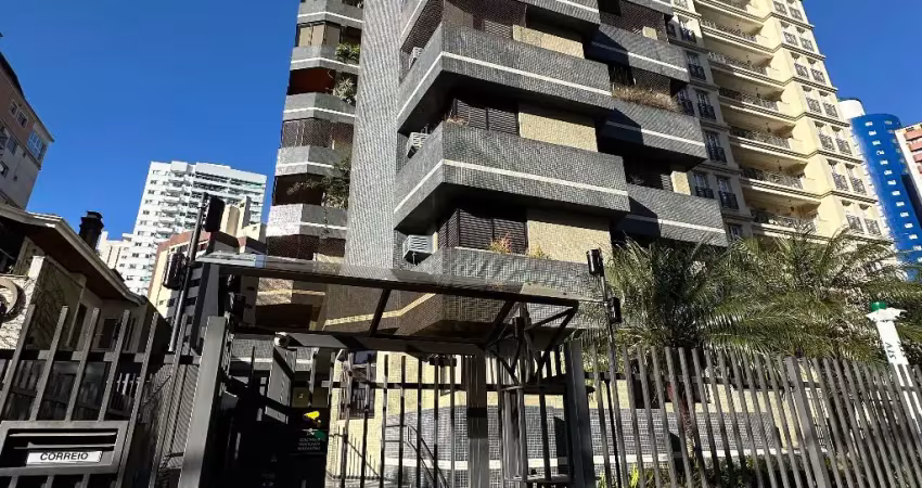 Apartamento mobiliado - 4 dorm, sendo 2 suites - 3 vagas - batel