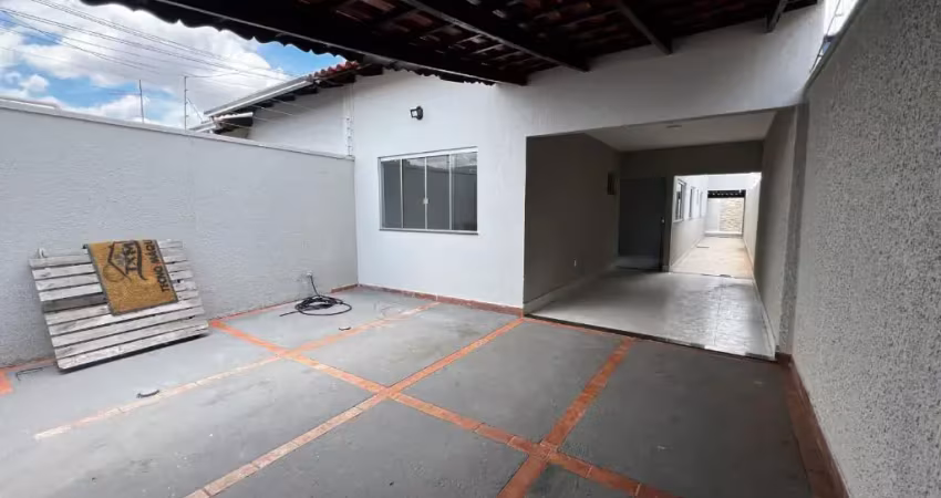 Casa 3 quartos mansões paraíso aparecida de goiânia