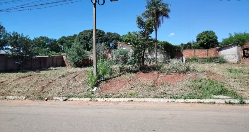 2 Lotes juntos Parque Itatiaia Aparecida de Goiânia