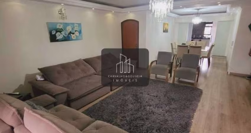 BELÍSSIMO APARTAMENTO DE ALTO PADRÃO À VENDA NO CENTRO