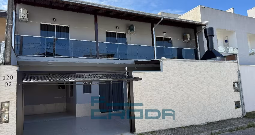 Casa em Itapema - Sc