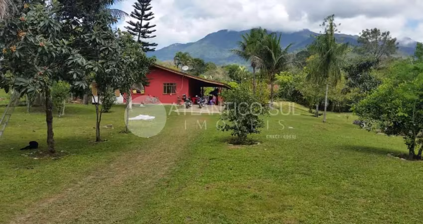 Sitio em morretes  com 95.000m  no rio sagrado com a 1 casa, lago para pesca