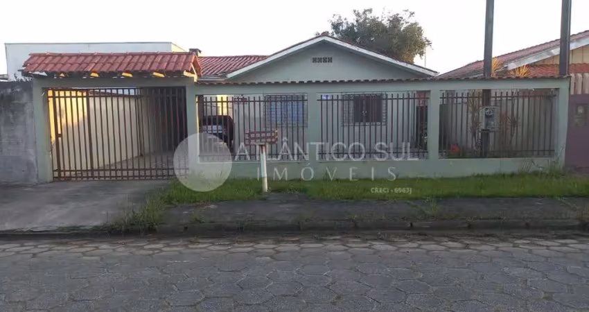 Casa a venda em  praia de leste  á 300 metros do mar, pontal do parana - pr