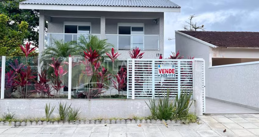 Sobrado alto padrão a 100 do mar à venda em  Praia de Leste, PR