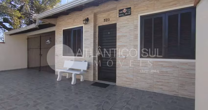 Casa de esquina com 2 quartos à venda, gaivotas, matinhos - pr