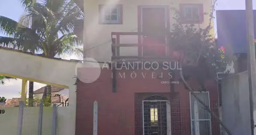 Casa em condomínio fechado com 1 quarto à venda no Perequê, Matinhos 