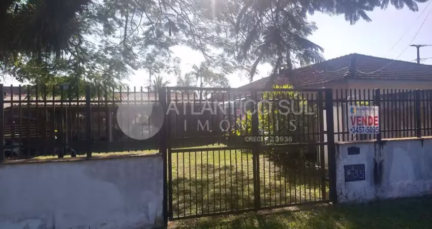Casa a apenas 300 metros da praia, grajaú, pontal do parana - pr. ref. 2989r