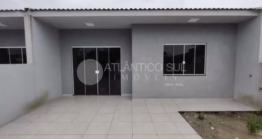 Casas novas a apenas 500m da praia, junara, matinhos - pr. ref. 2950r