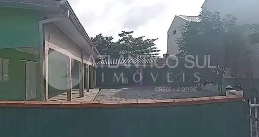 Casa à venda, Santa Terezinha, PONTAL DO PARANA - PR a 400 metros do mar