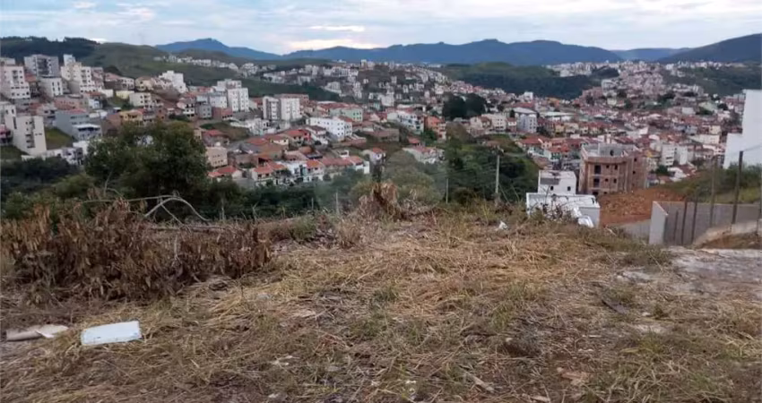 Terreno à venda na Maria Aparecida Lelis - Quadra 9, Jardim Bandeirantes, Poços de Caldas