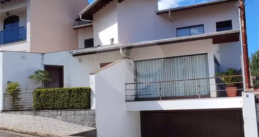 Casa com 3 quartos à venda em Residencial Paineiras - MG