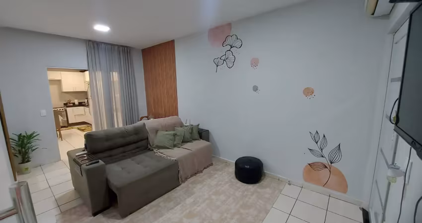 Linda casa em condominio fechado com muita segurança e laser