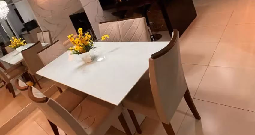 Linda casa no condomínio fechado residencial montenegro em cuiaba