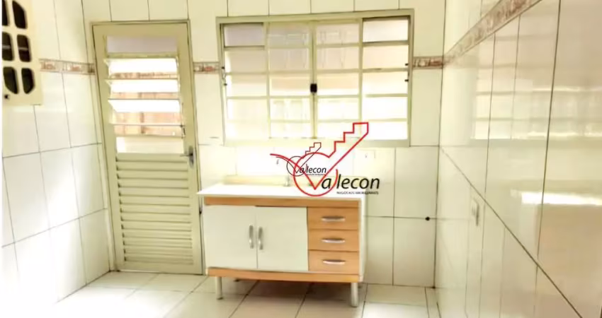 Casa com 2 dormitórios à venda na vila paiva em são josé dos campos.