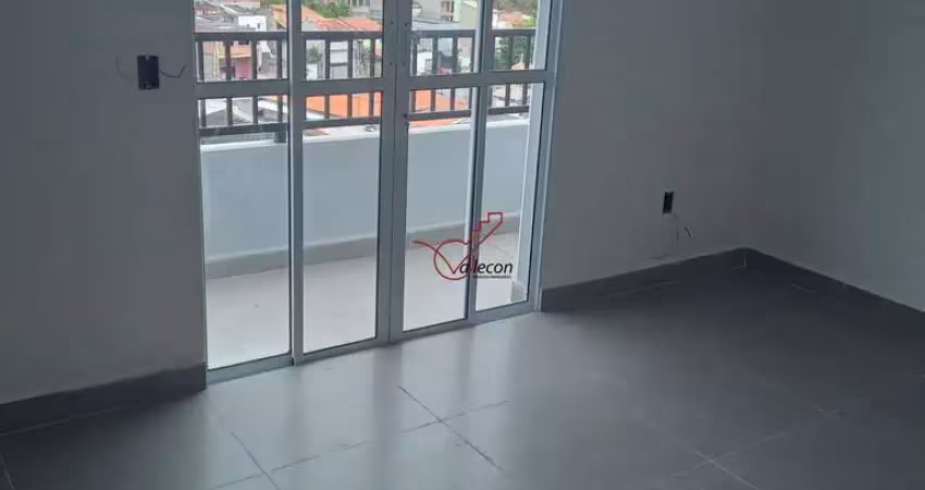 Linda casa nova com amplos espaços e excelente localização!