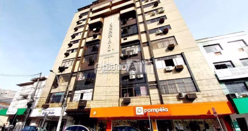 Sala comercial mobiliada para aluguel no centro de gravataí – 78,24 m² (34,46 m² interna + 43,78 m² externa), 1 banheiro