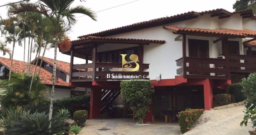 Casa em condomínio fechado com 3 quartos à venda na Estrada Francisco da Cruz Nunes, 7465, Piratininga, Niterói